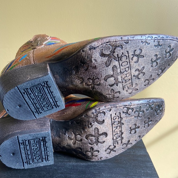 Corral Gold Genuine Leather Laser Hand Painted Cowboy Boots. FREE SHIPPING - Picture 7 of 13